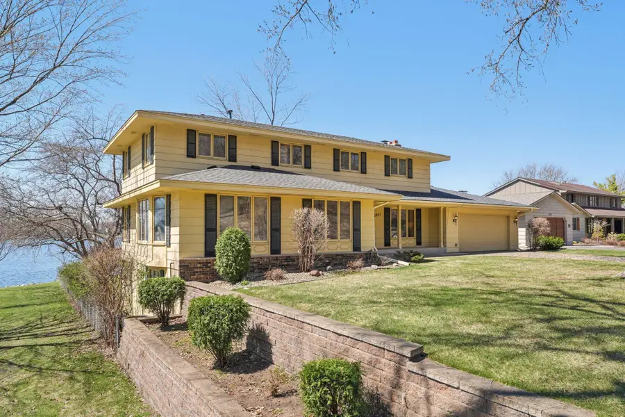 3921 Crystal Lake Boulevard, Robbinsdale, MN 55422 - #2