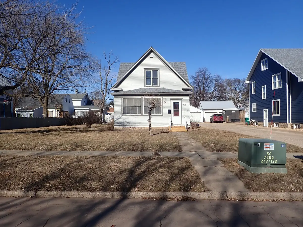 716 Sherman Street, Jackson, MN 56143 - #1