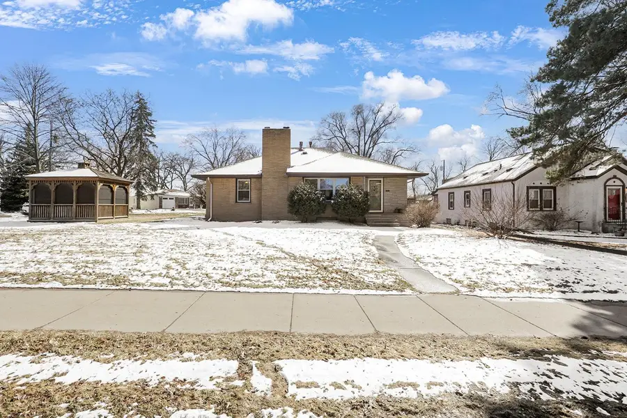 4201 40th Avenue N, Robbinsdale, MN 55422 - #3