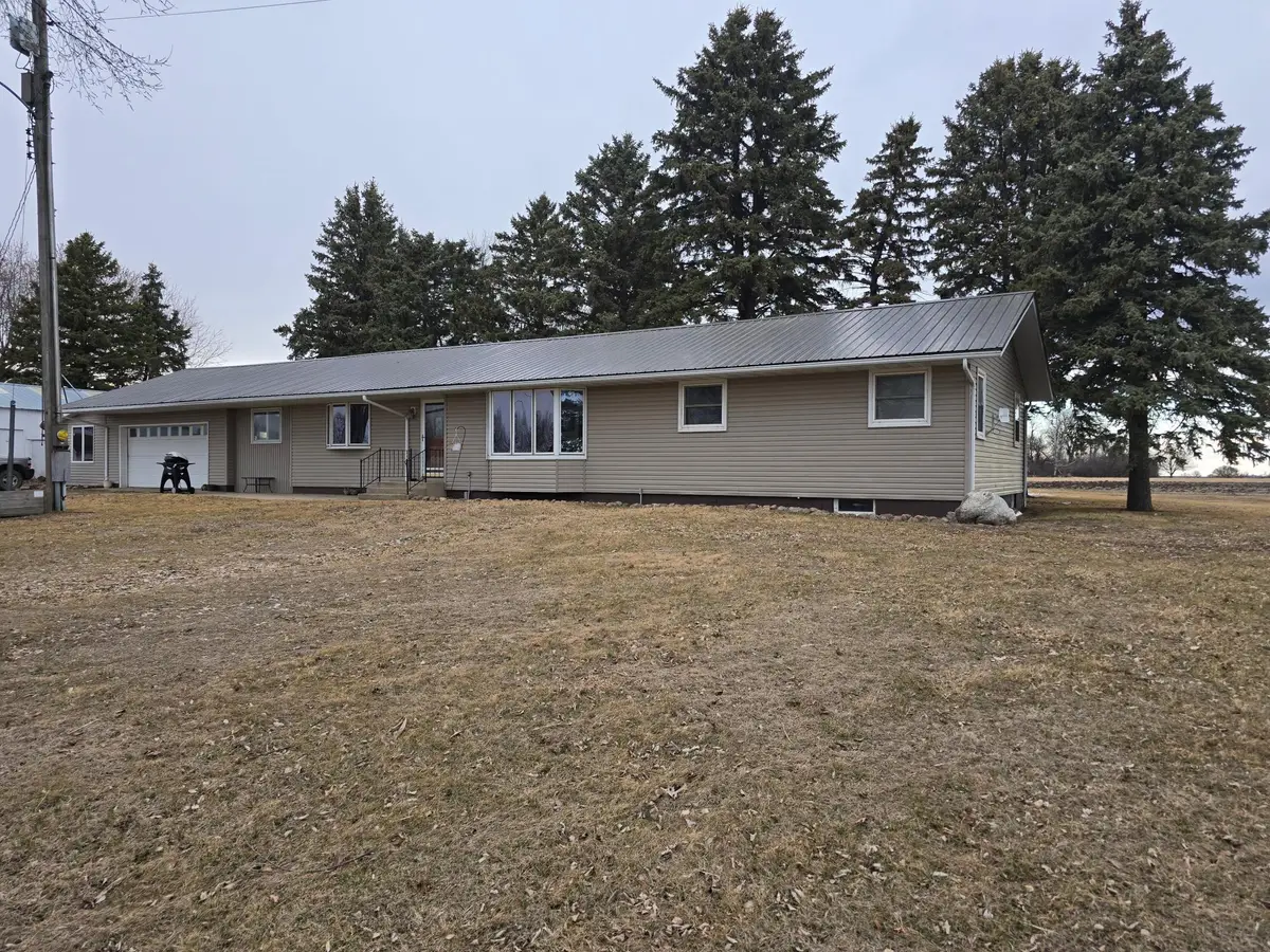 22525 Read Avenue, Worthington, MN 56187 - #1