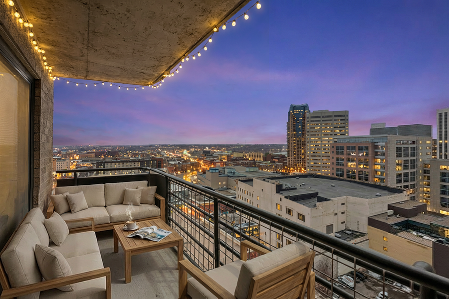 66 9th Street E #2115, Saint Paul, MN 55101 - #2