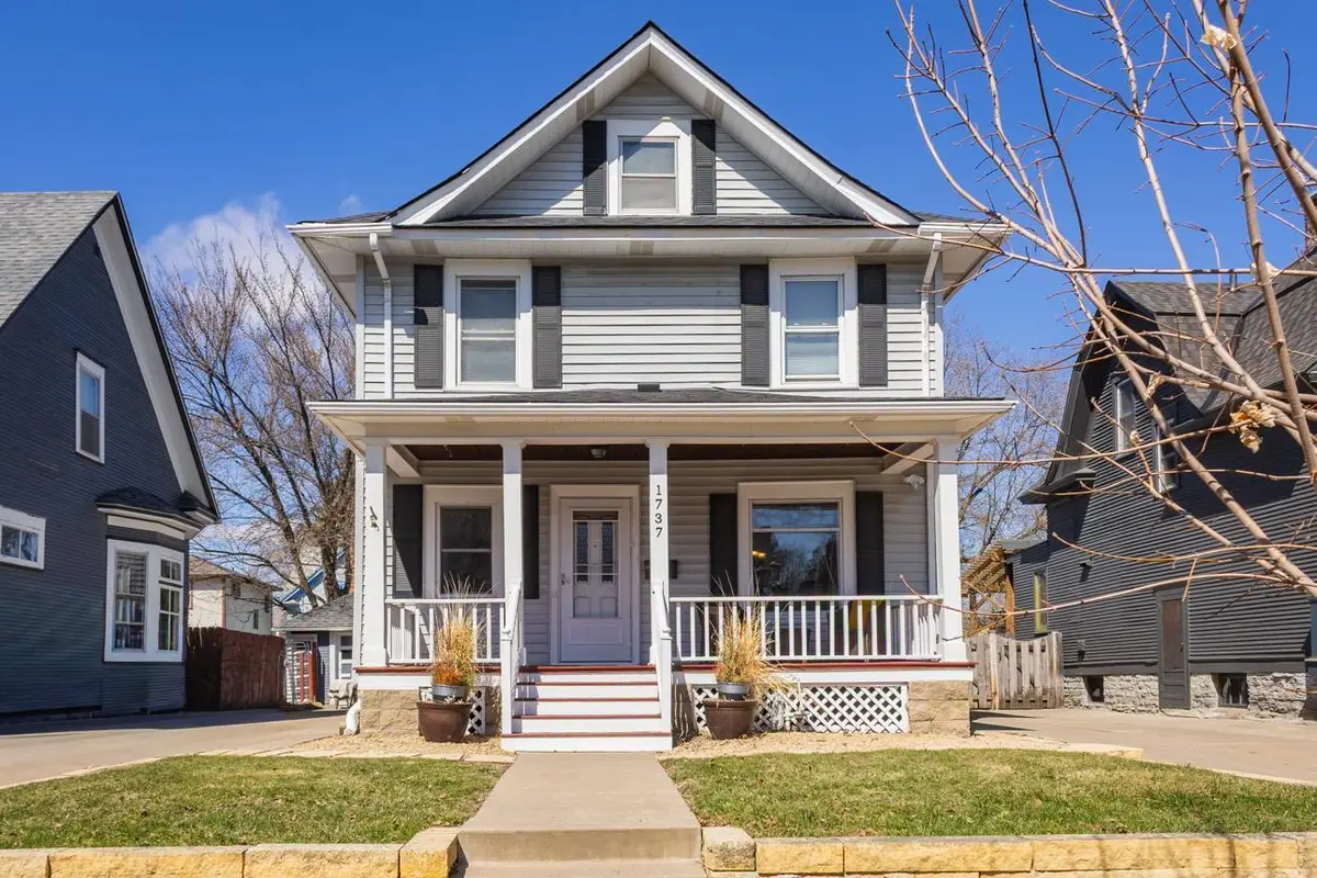 1737 Hague Avenue, Saint Paul, MN 55104 - #1