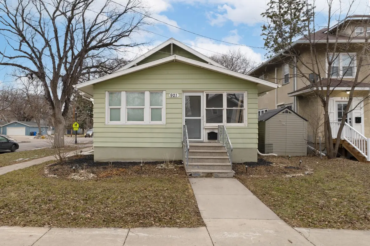921 4th Street N, Fargo, ND 58102 - #1