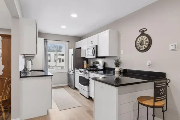 10840 Rockford Road #209, Plymouth, MN 55442