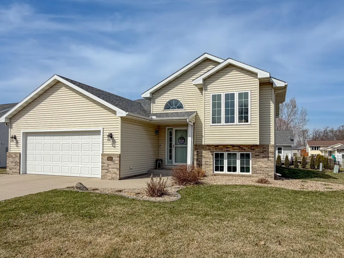880 Myers Drive Ne, Owatonna, MN 55060 - #1