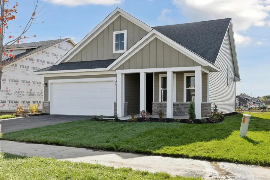 10933 37th Street N, Lake Elmo, MN 55042 - #2