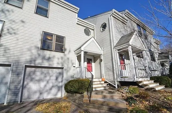 244 3rd Avenue Ne, Minneapolis, MN 55413