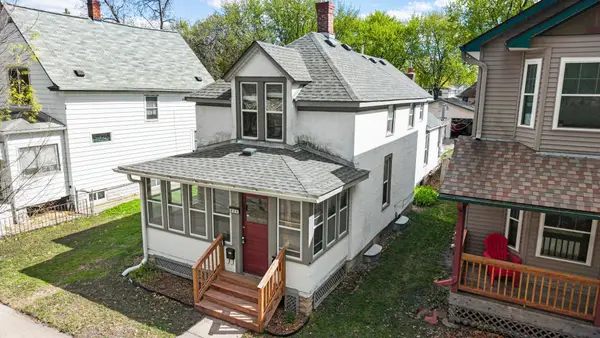 934 Juno Avenue, Saint Paul, MN 55102