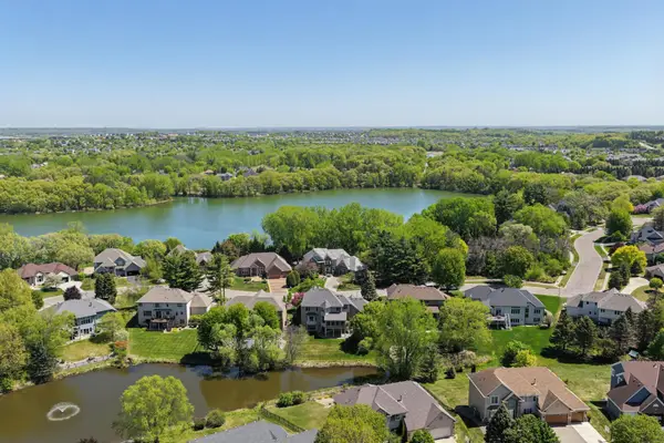 10145 Powers Lake Trail, Woodbury, MN 55129