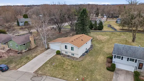 112302 Baxter Court, Chaska, MN 55318