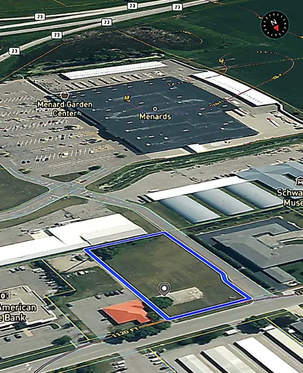 205 28th Avenue Sw, Willmar, MN 56201