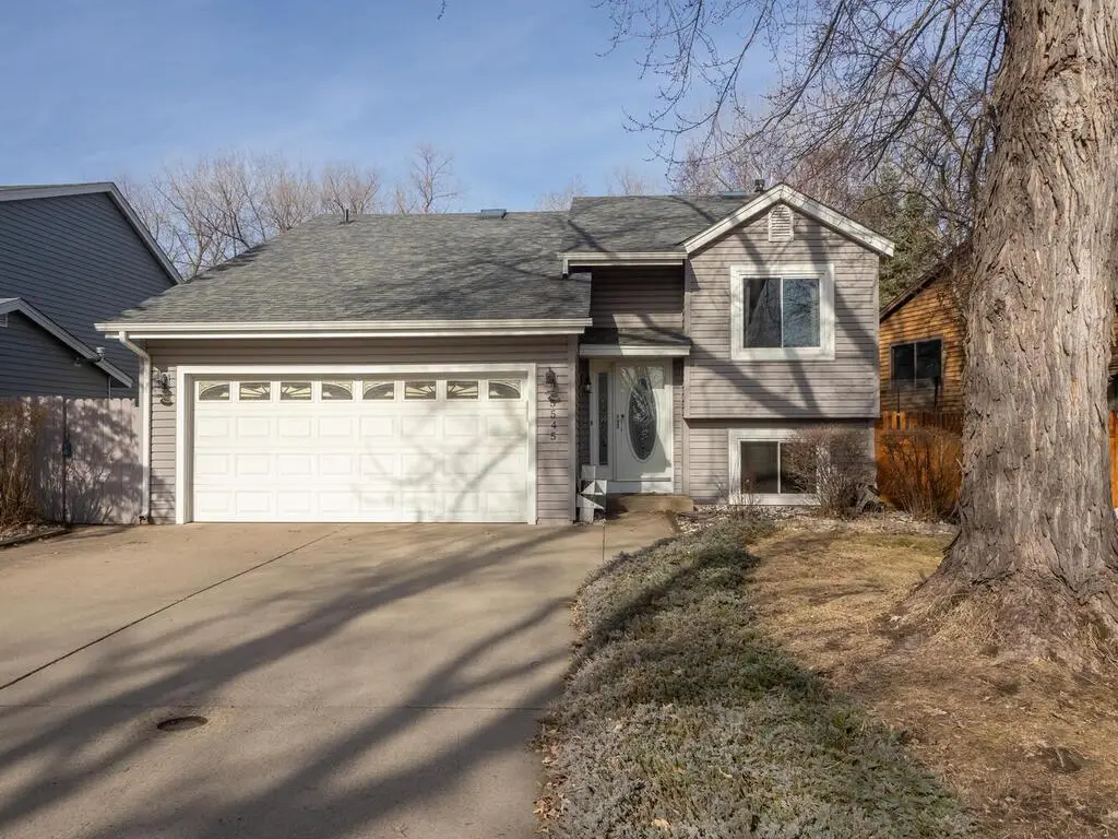 5545 Knoll Drive, Shoreview, MN 55126 - #1