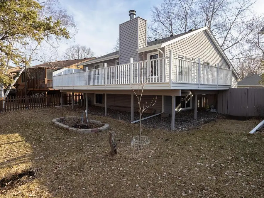 5545 Knoll Drive, Shoreview, MN 55126 - #3