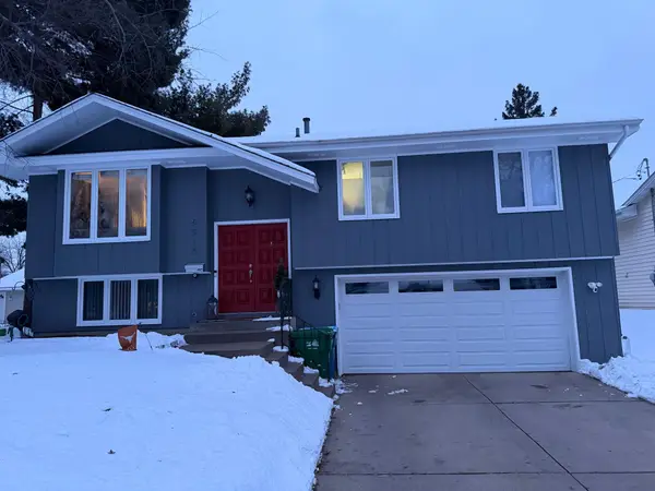 6515 Olympia Street, Golden Valley, MN 55427