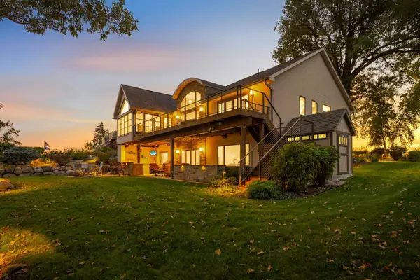3857 Island View Circle Nw, Prior Lake, MN 55372