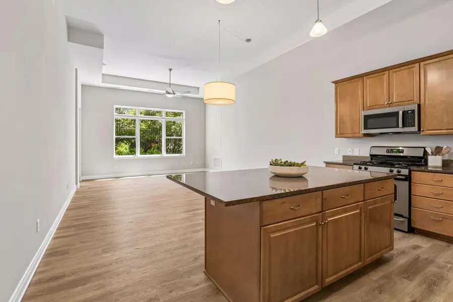 301 Clifton Avenue #1H, Minneapolis, MN 55403 - #3