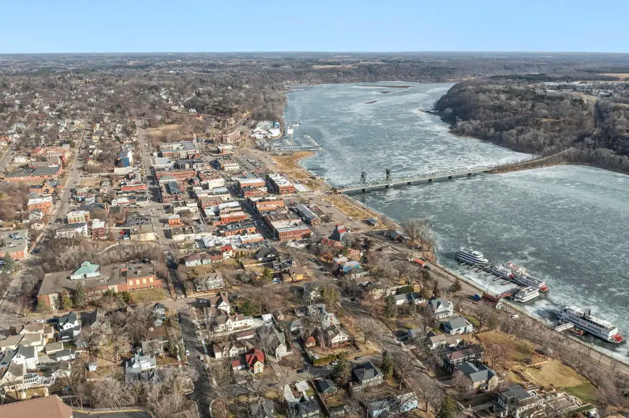 123 Pine Street E, Stillwater, MN 55082 - #3