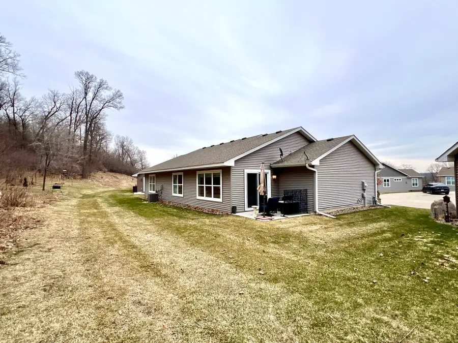 1140 Hewitt Boulevard, Red Wing, MN 55066 - #3