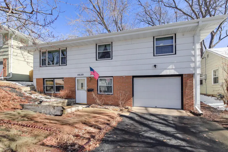 4629 Polk Street Ne, Columbia Heights, MN 55421 - #2