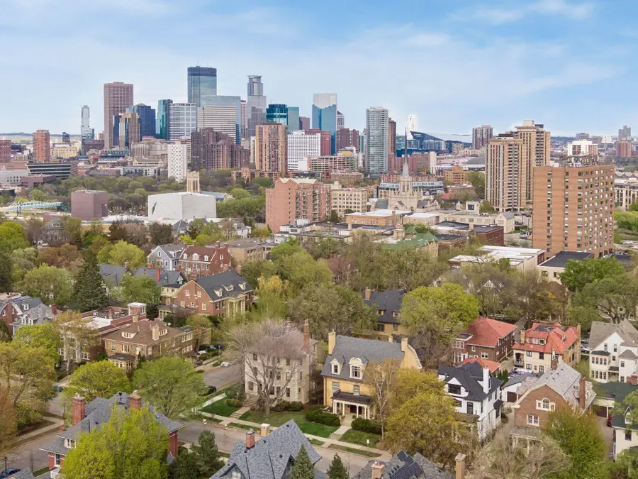 1807 Dupont Avenue S, Minneapolis, MN 55403 - #3