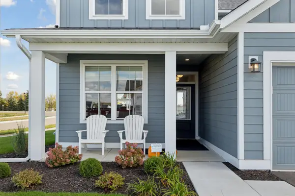 3468 Knightsbridge Trail N, Lake Elmo, MN 55042