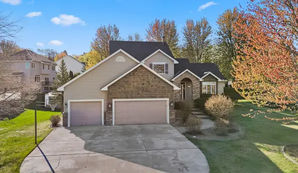 9214 161st Street W, Lakeville, MN 55044