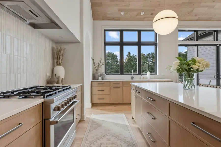 9602 Crestwood Terrace, Eden Prairie, MN 55347 - #3