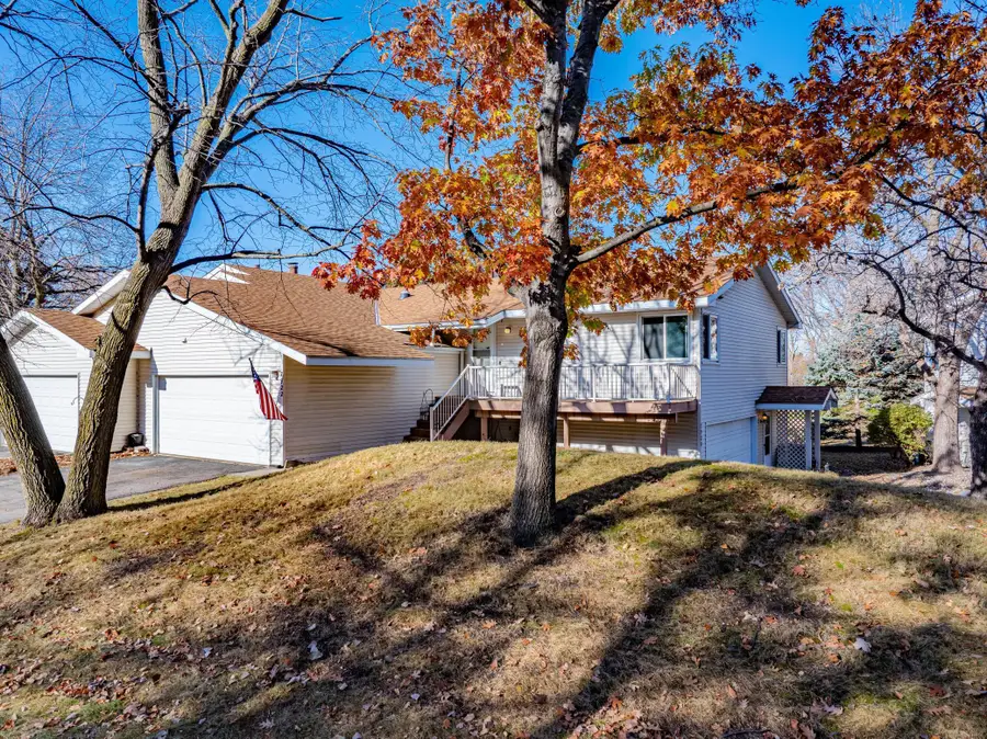 7922 Timber Lake Drive, Eden Prairie, MN 55347 - #3