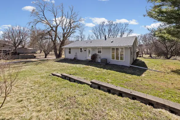 3481 Feldman Avenue Se, Buffalo, MN 55313
