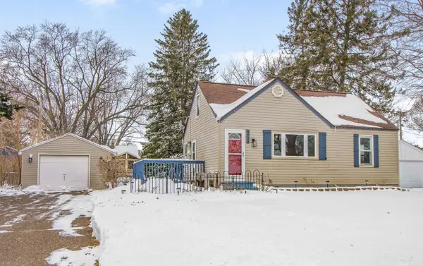 5357 Raymond Avenue, Mounds View, MN 55112