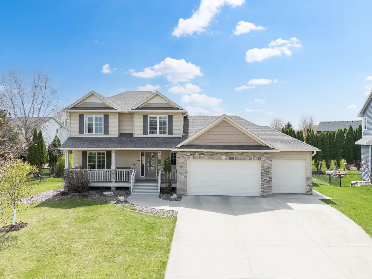 3482 Woodstone Drive Sw, Rochester, MN 55902 - #1