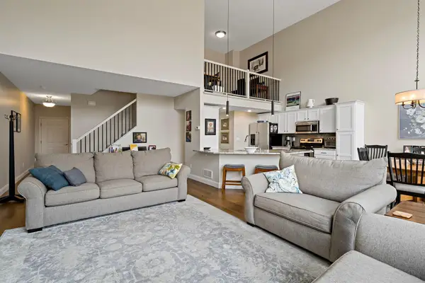 15585 Cherry Path, Rosemount, MN 55068