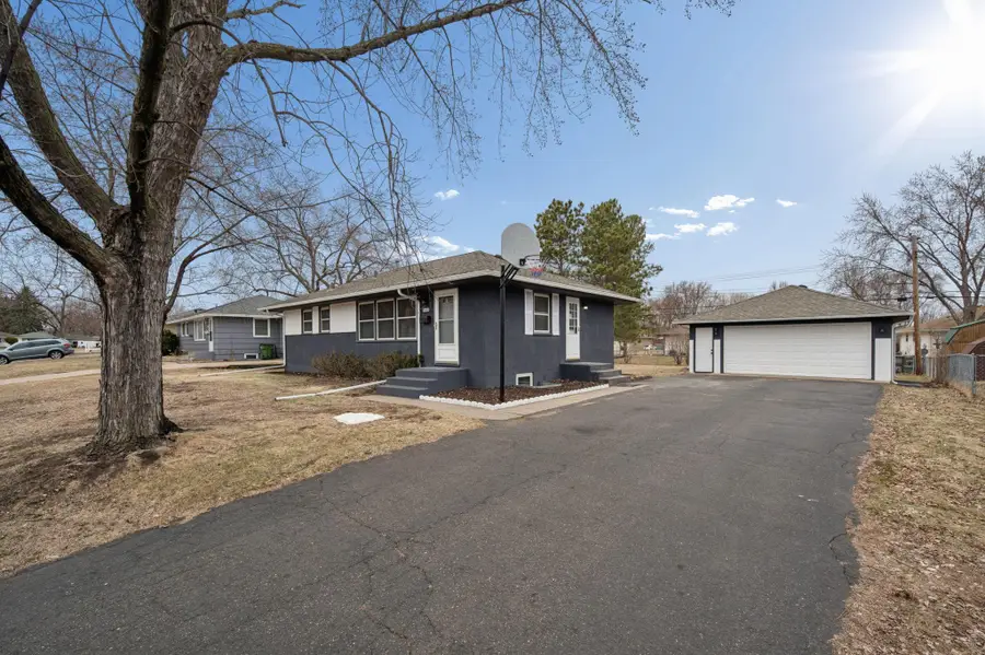 3500 72nd Avenue N, Brooklyn Center, MN 55429 - #2