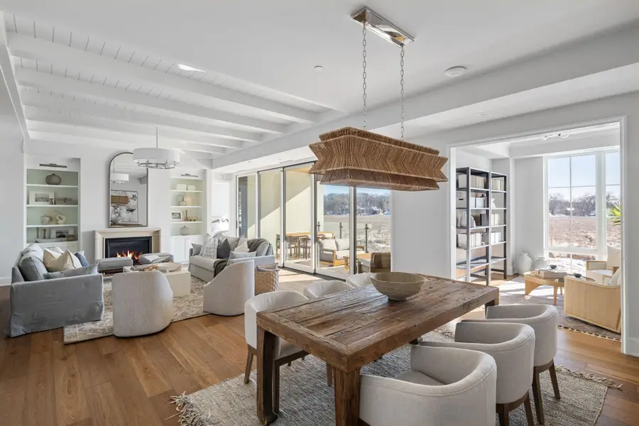 2416 Commerce Boulevard #B1, Mound, MN 55364 - #3