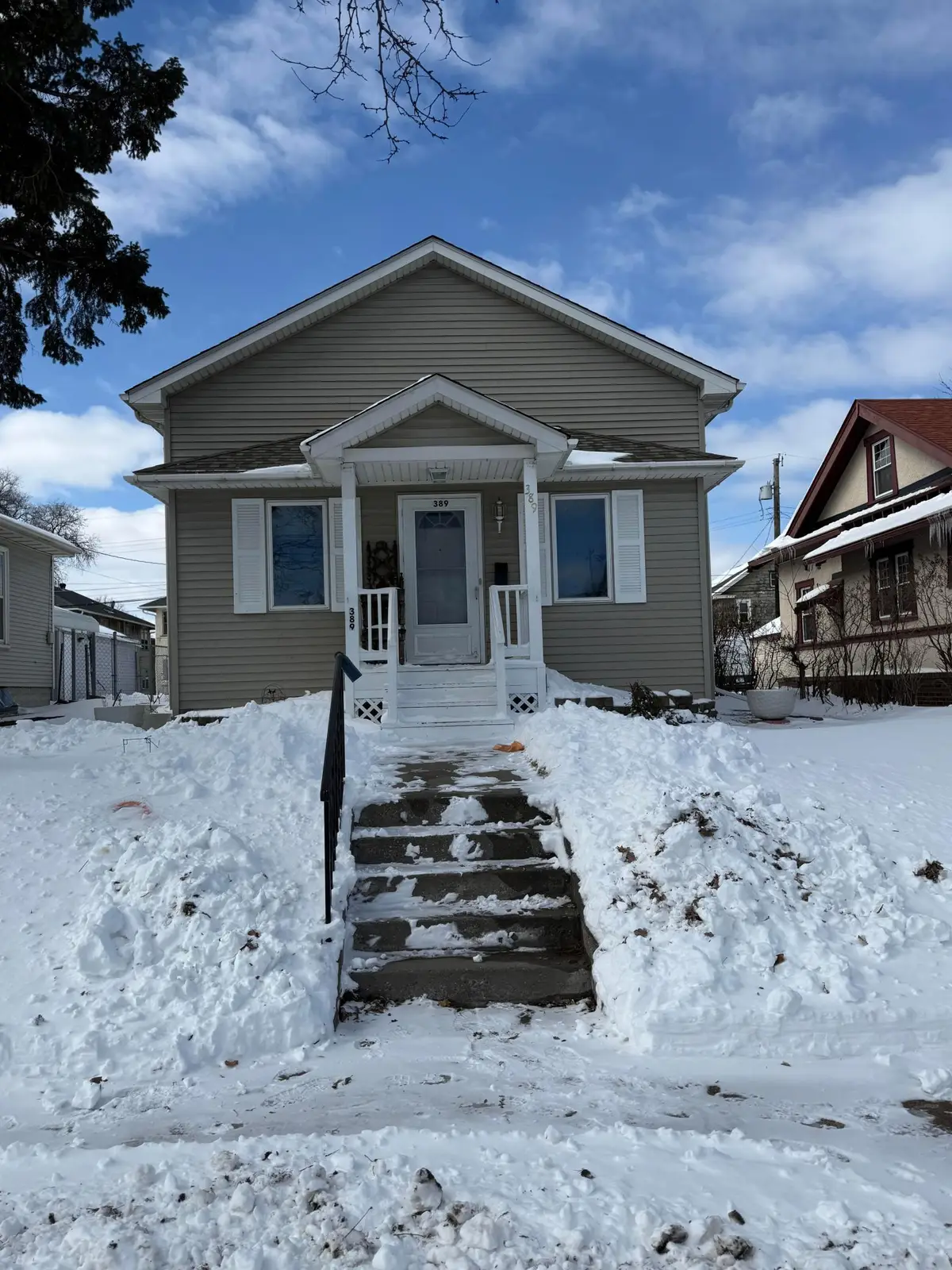 389 Roy Street N, Saint Paul, MN 55104 - #1