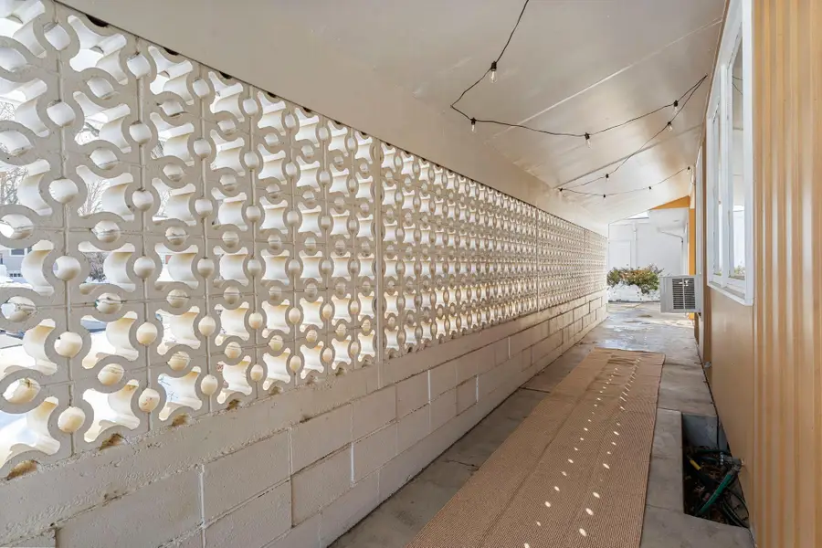 7008 35th Avenue N, Crystal, MN 55427 - #3