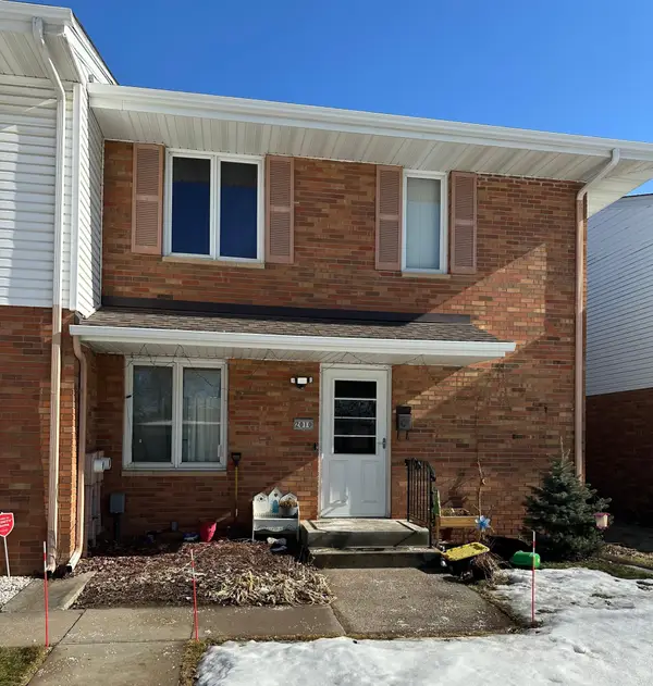 2010 Arkwright Street, Maplewood, MN 55117