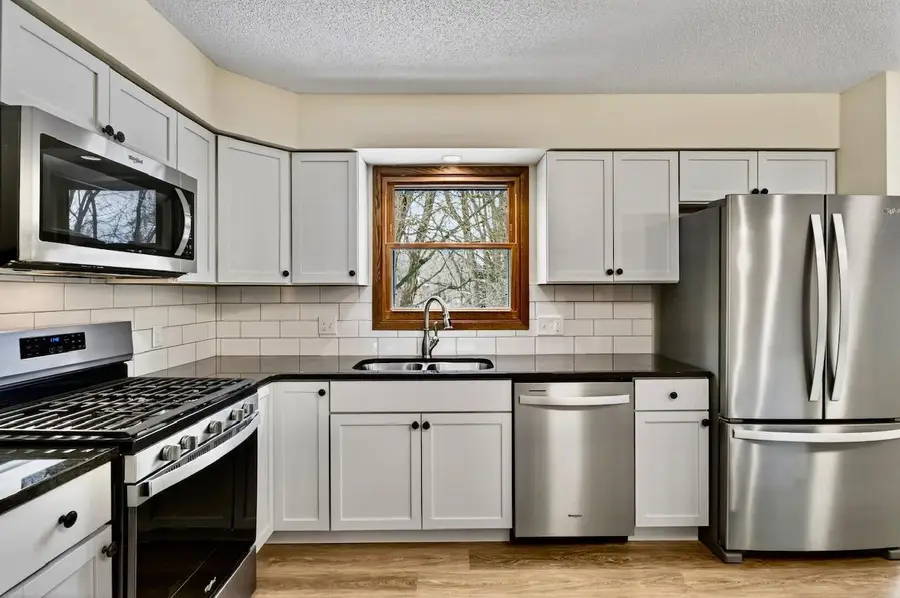 2700 Crestwood Circle, Minnetonka, MN 55305 - #2