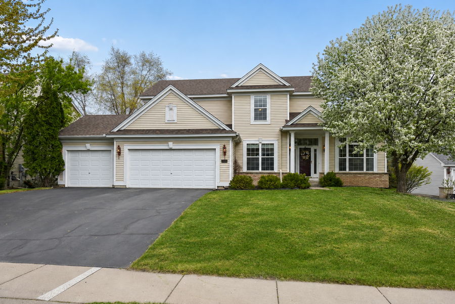 2409 Golf Drive, Woodbury, MN 55129 - #2