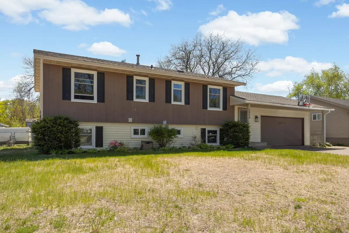 3909 81st Avenue N, Brooklyn Park, MN 55443 - #1