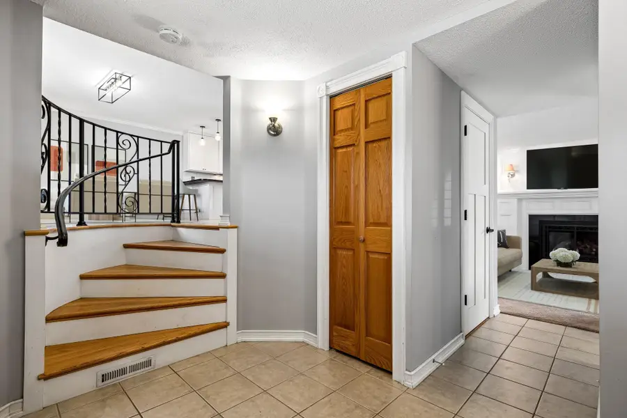 7221 Cornelia Drive, Edina, MN 55435 - #2