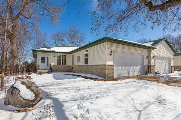 2129 Bard Court, Faribault, MN 55021
