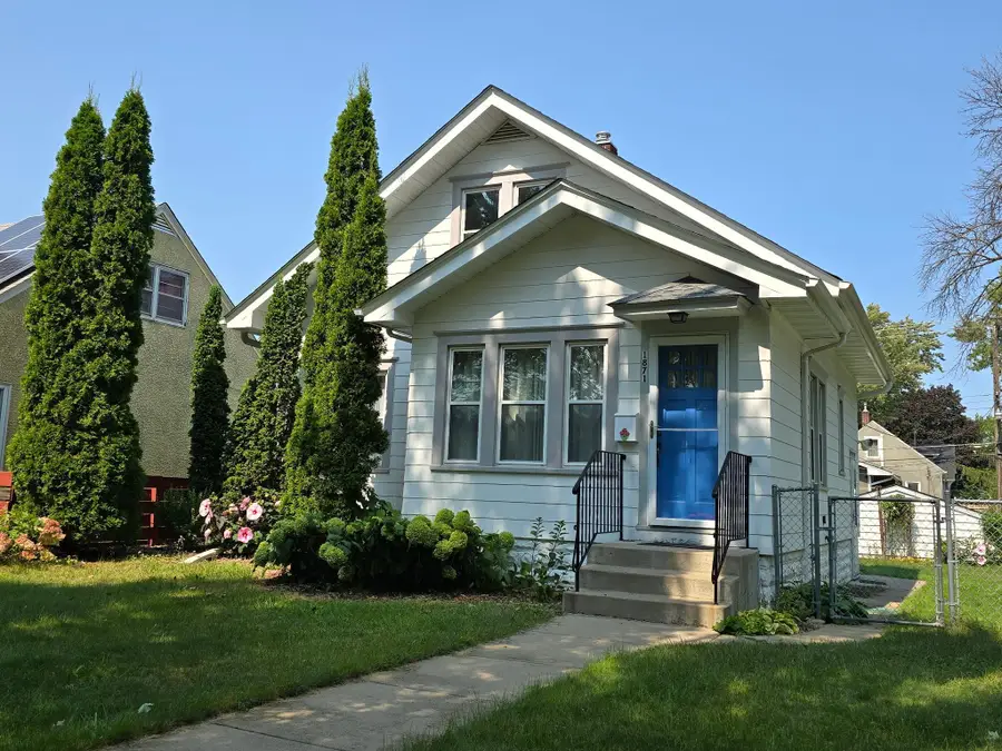 1871 Hyacinth Avenue E, Saint Paul, MN 55119 - #2