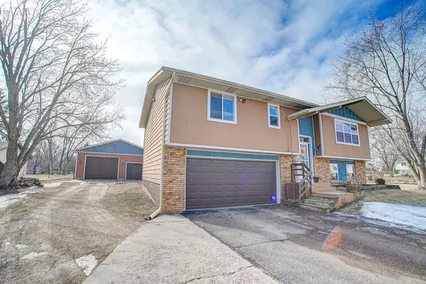 851 Washington Street, Prescott, WI 54021