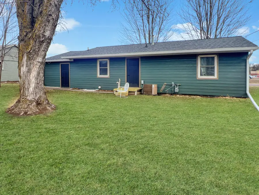 922 S State Street, Fairmont, MN 56031 - #3