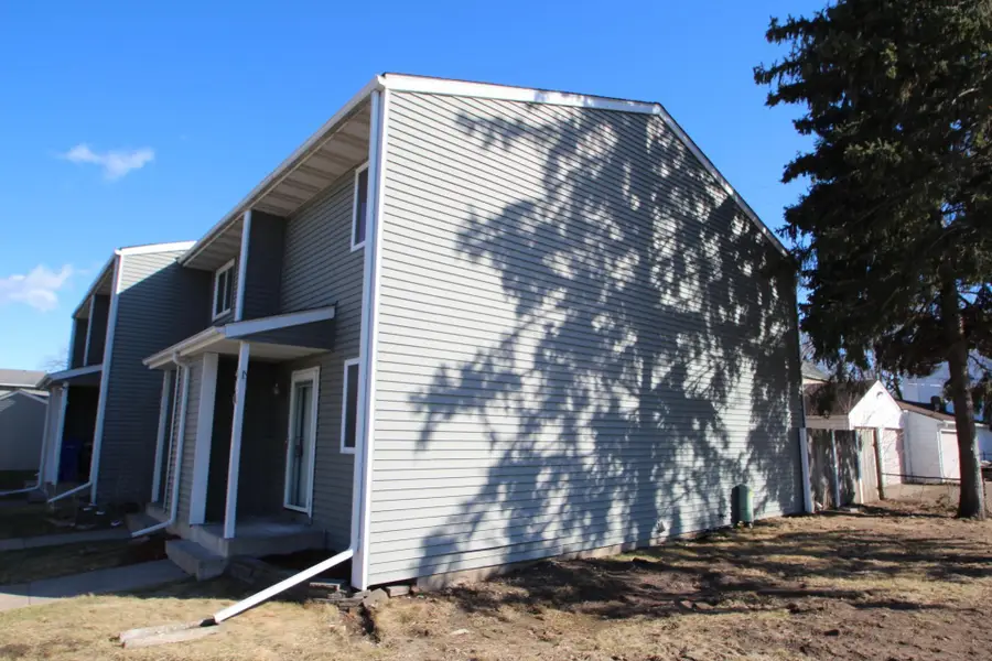 410 Livingston Avenue, Saint Paul, MN 55107 - #2