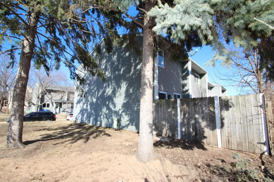 410 Livingston Avenue, Saint Paul, MN 55107 - #3