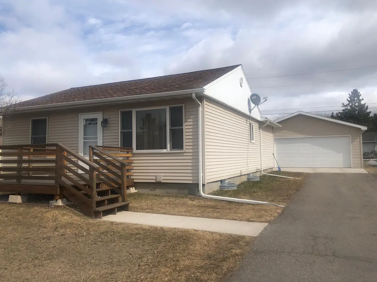 5414 Park Drive, Mountain Iron, MN 55768 - #1