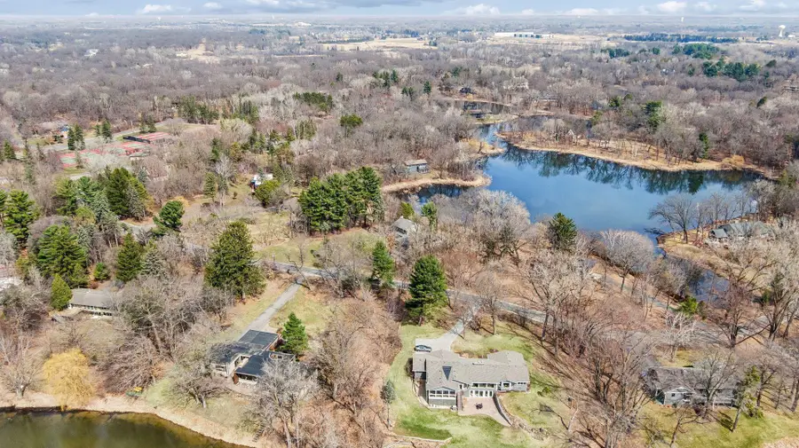 11 Duck Pass Road, North Oaks, MN 55127 - #2