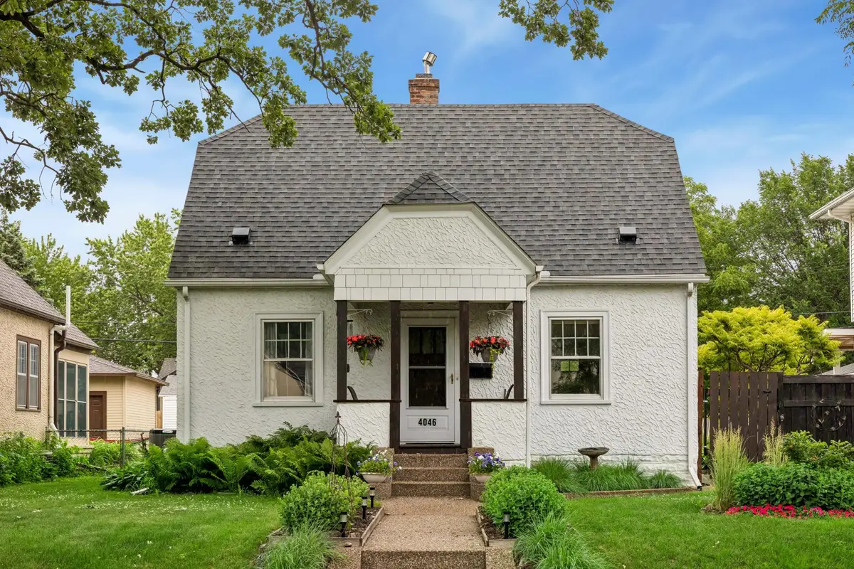 4046 Vincent Avenue N, Minneapolis, MN 55412 - #1